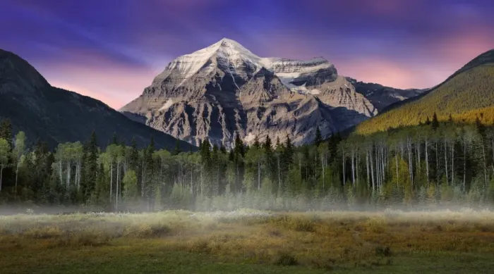 Framed Print : Mount Robson, British Columbia, Canada Framed Print : Mount Robson, British Columbia, Canada
