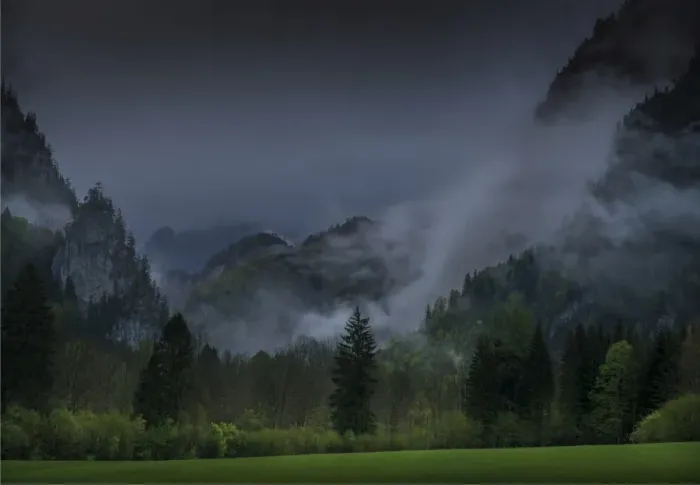 Framed Print : Mountain views and dawn mist, Admont Valley in spring, central Austria