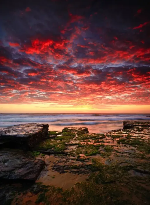 Framed Print : Narrabeen. Perfect conditions led to just few moments of sky lighting up