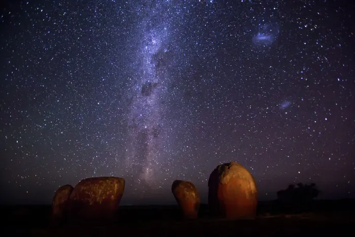 Framed Print : The night sky, stars and The Milky Way over Murphys Haystacks. Large granite outcrops, pillars and boulders. Inselbergs on Eyre Peninsula. South Australia