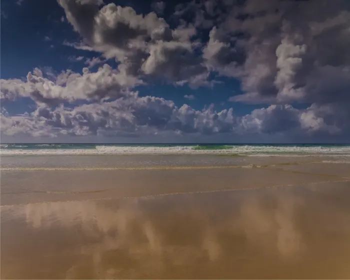Framed Print : Nobbies beach, on the Gold coast of southern Queensland, Australia Framed Print : Nobbies beach, on the Gold coast of southern Queensland, Australia