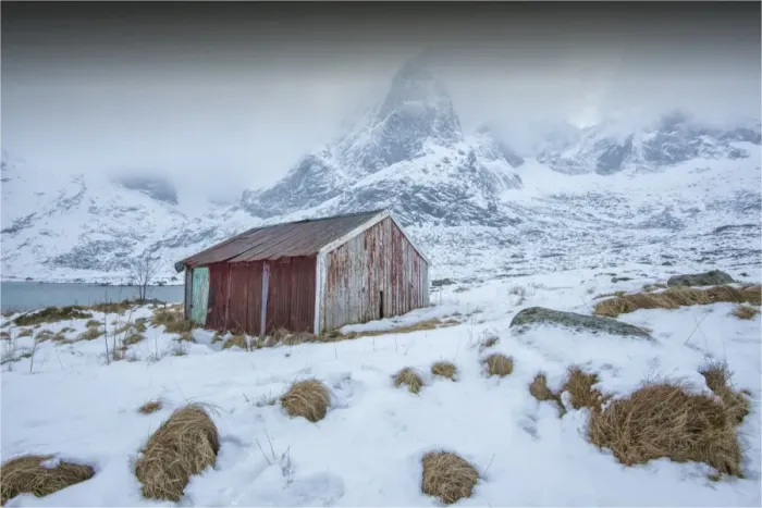 Framed Print : Old and abandoned fishing hut, Lofoten Peninsular, Norway Framed Print : Old and abandoned fishing hut, Lofoten Peninsular, Norway