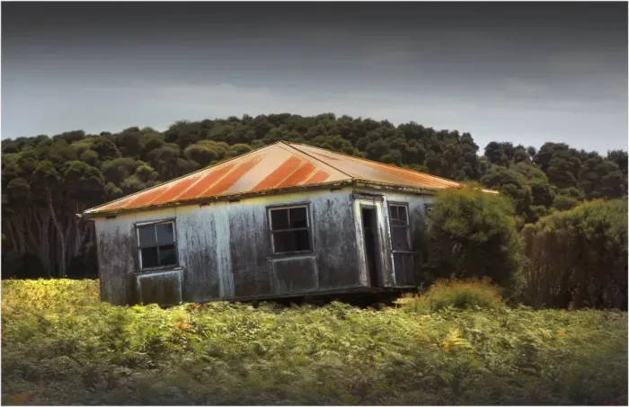 Framed Print : Old and Abandoned house on King Island, Bass Strait, Tasmania, Australia Framed Print : Old and Abandoned house on King Island, Bass Strait, Tasmania, Australia