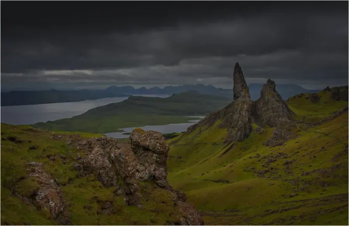 Framed Print : Old man of Storre, Isle of Skye, Inner Hebrides, Scotland