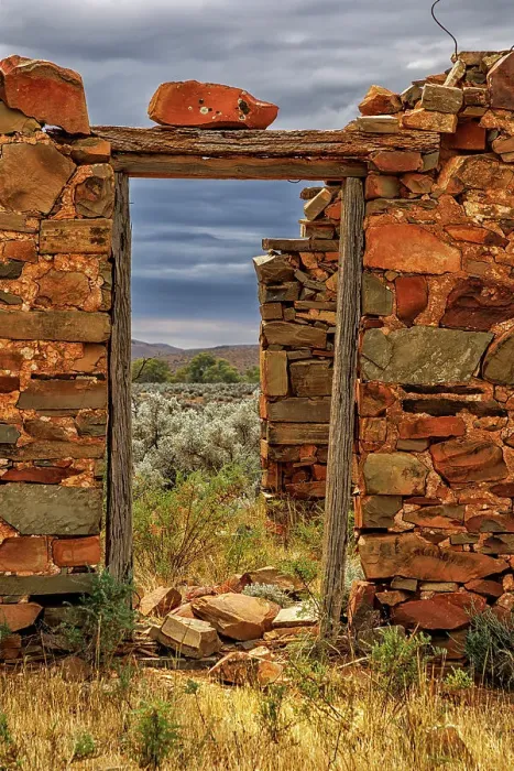 Framed Print : Old ruins. Flinders Ranges, South Australia Framed Print : Old ruins. Flinders Ranges, South Australia
