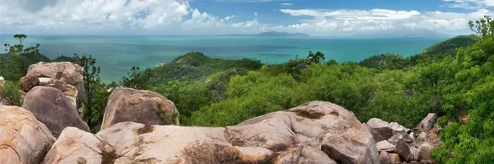 Framed Print : Panorama of the coast and granite rocks, nature, landscape, eucalyptus, sea, Pacific Ocean on the tropical island Magnetic Island, Queensland, Australia, Oceania Framed Print : Panorama of the coast and granite rocks, nature, landscape, eucalyptus, sea, Pacific Ocean on the tropical island Magnetic Island, Queensland, Australia, Oceania