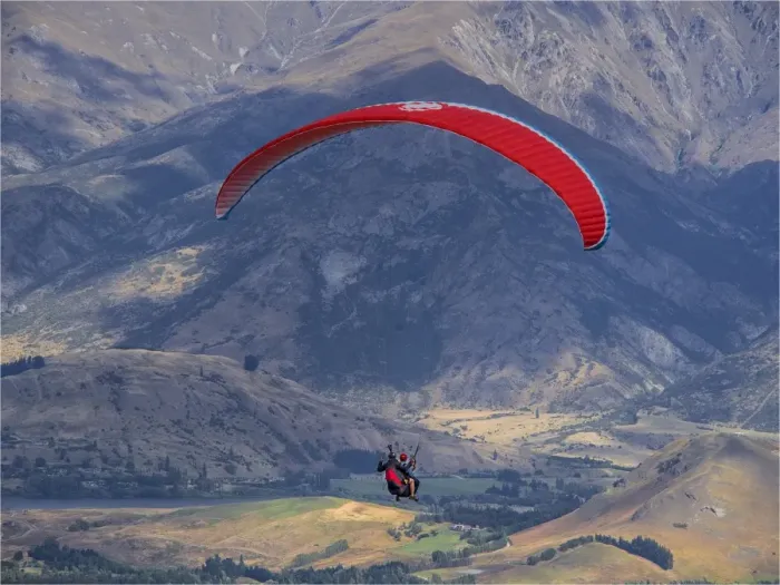 Framed Print : Para gliding, South Island, New Zealand Framed Print : Para gliding, South Island, New Zealand