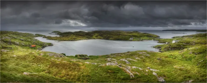 Framed Print : Picturesque coastline on the Isle of Harris, Outer Hebrides, Scotland Framed Print : Picturesque coastline on the Isle of Harris, Outer Hebrides, Scotland