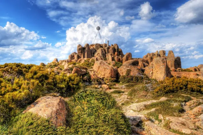 Framed Print : Pinnacle Rocks at Mount Wellington Framed Print : Pinnacle Rocks at Mount Wellington