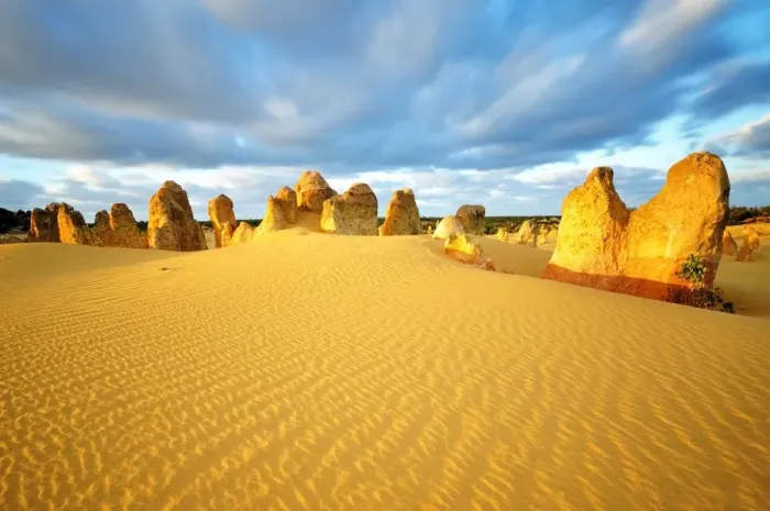 Framed Print : Pinnacles Desert Framed Print : Pinnacles Desert