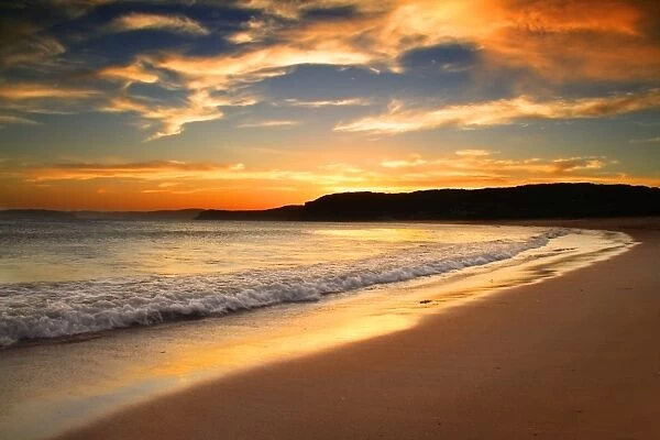 Putty beach sunset