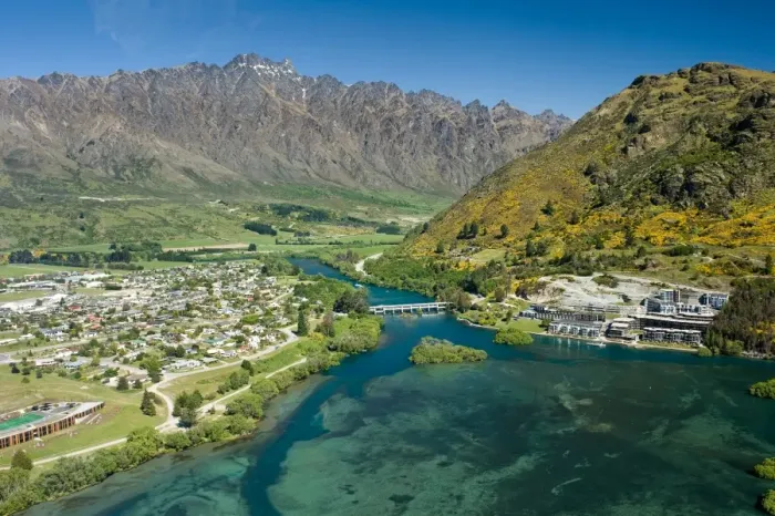 Framed Print : Queenstown south Island New Zealand
