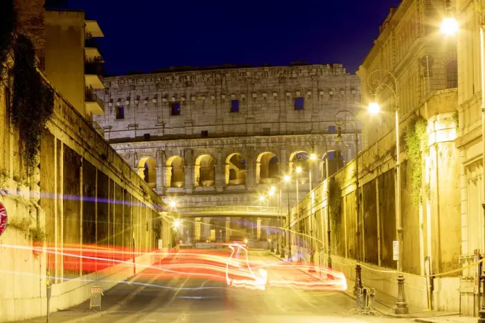 Framed Print : Rome, Colosseum by night