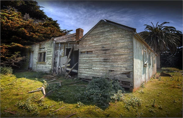 The rural area of Gunningbar and a derelict farmhouse on Flinders Island, Tasmania