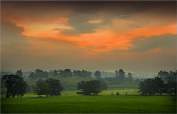 Framed Print : A rural dusk near the village of Kelso, the borders area, Scotland Framed Print : A rural dusk near the village of Kelso, the borders area, Scotland