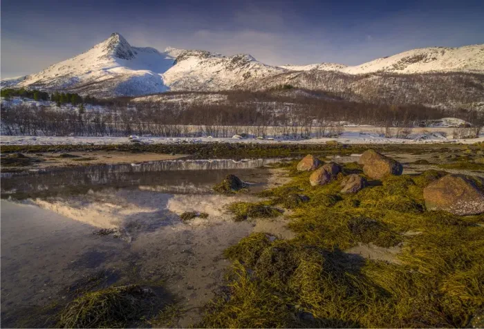 Framed Print : Scenic view in the Fiskefjorden region during winter-time, Arctic circle of Norway Framed Print : Scenic view in the Fiskefjorden region during winter-time, Arctic circle of Norway