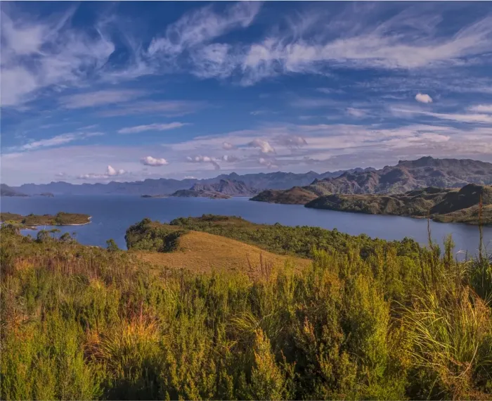 Framed Print : Scenic view of Lake Pedder in the south west wilderness of Tasmania, Australia