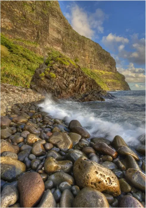 Framed Print : Scenically beautiful and a world heritage designated location, Lord Howe Island lies between the South Pacific ocean and the Tasman sea off the coast of New South Wales, Australia Framed Print : Scenically beautiful and a world heritage designated location, Lord Howe Island lies between the South Pacific ocean and the Tasman sea off the coast of New South Wales, Australia