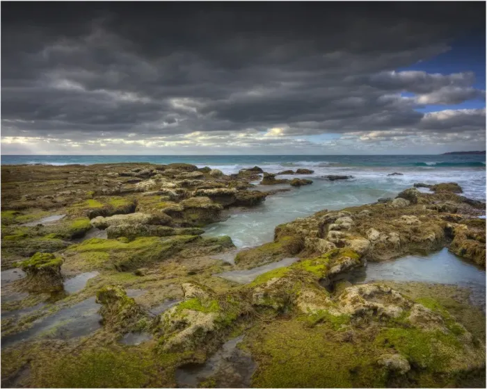 Framed Print : Sea Elephant bay, East coast of King Island, Bass Strait, Tasmania