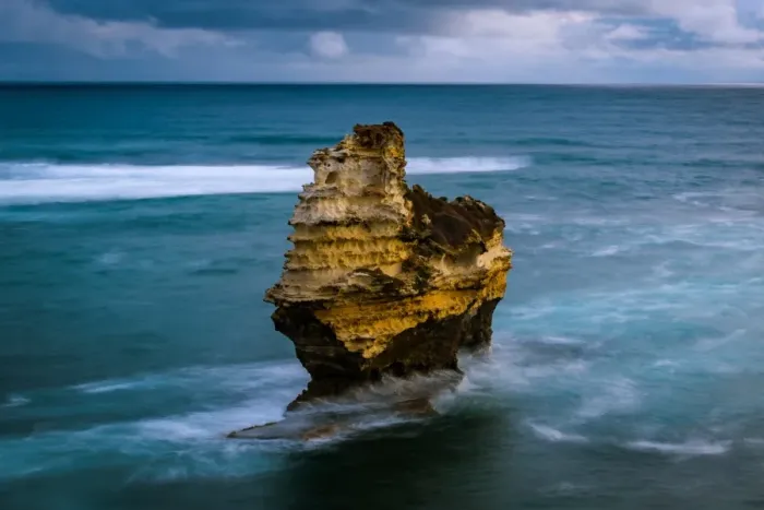 Framed Print : Sea stack at Bay of Islands, Great Ocean Road, Victoria Framed Print : Sea stack at Bay of Islands, Great Ocean Road, Victoria