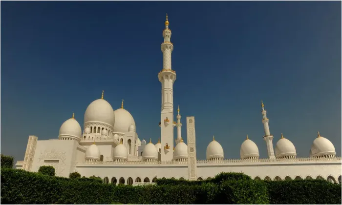 Framed Print : Sheikh Zayed mosque Abu Dhabi United Arab Emirates Framed Print : Sheikh Zayed mosque Abu Dhabi United Arab Emirates