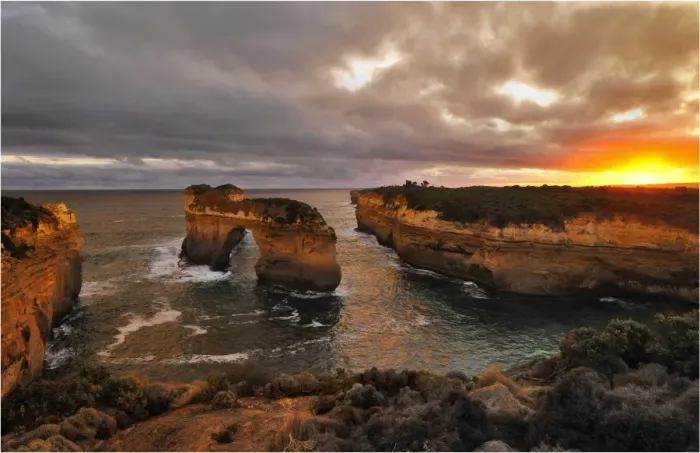 Framed Print : Shipwreck coastline, western Victoria, Australia Framed Print : Shipwreck coastline, western Victoria, Australia