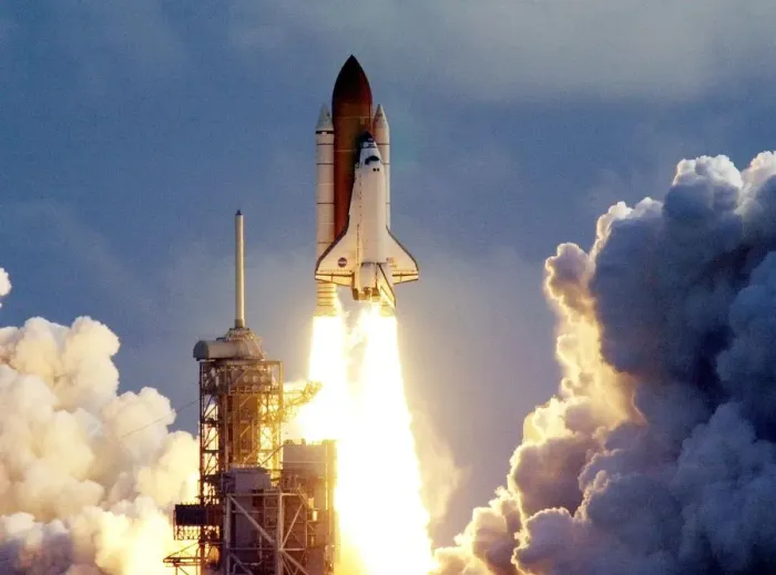 Framed Print : Space Shuttle Atlantis roars into space on mission STS-106 Framed Print : Space Shuttle Atlantis roars into space on mission STS-106