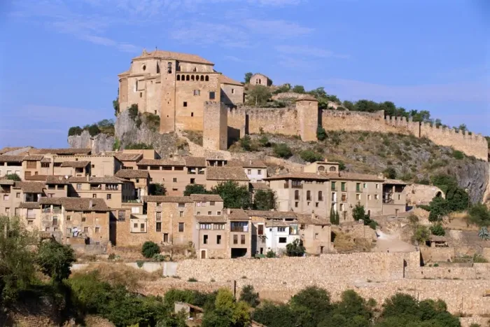 Framed Print : Spain, Aragon, Alquezar, city and fortress