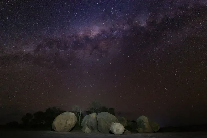 Framed Print : Stars and Milky way at Wave Rock, one of the most perfect spot in Western australia to