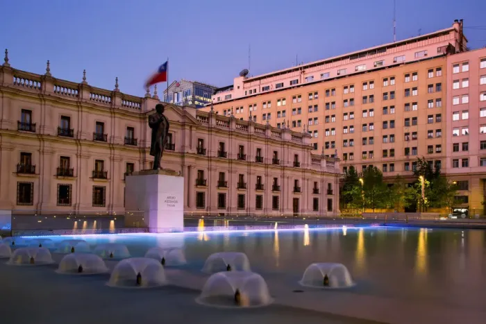 Framed Print : The Statue of the President Arturo Alessandri at Citizenry Square with La Moneda Palace in the Background, Santiago, Chile, South America