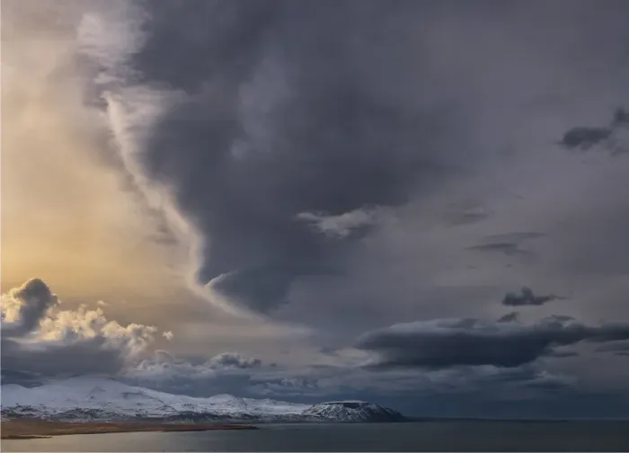 Framed Print : Storm clouds gather over SnAŠfellsnes peninsular, Western Iceland Framed Print : Storm clouds gather over SnAŠfellsnes peninsular, Western Iceland