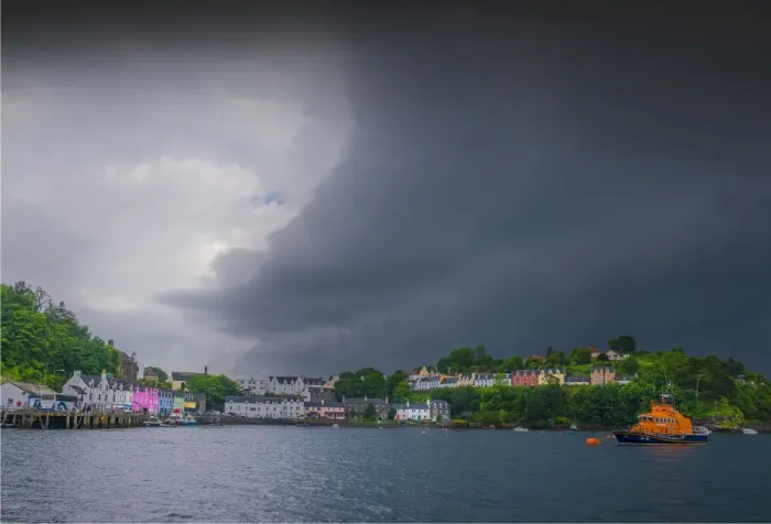 Framed Print : Stormy skies over Portree, Isle of Skye, Scotland, the United Kingdom Framed Print : Stormy skies over Portree, Isle of Skye, Scotland, the United Kingdom