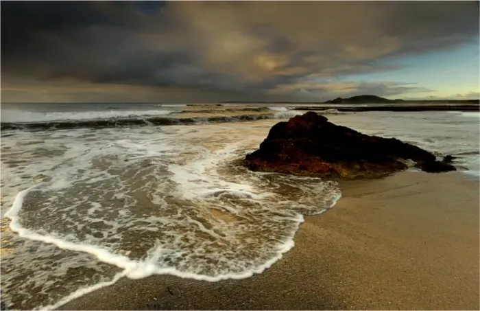 Framed Print : Stormy weather on the North western coastline of Tasmania, Australia Framed Print : Stormy weather on the North western coastline of Tasmania, Australia