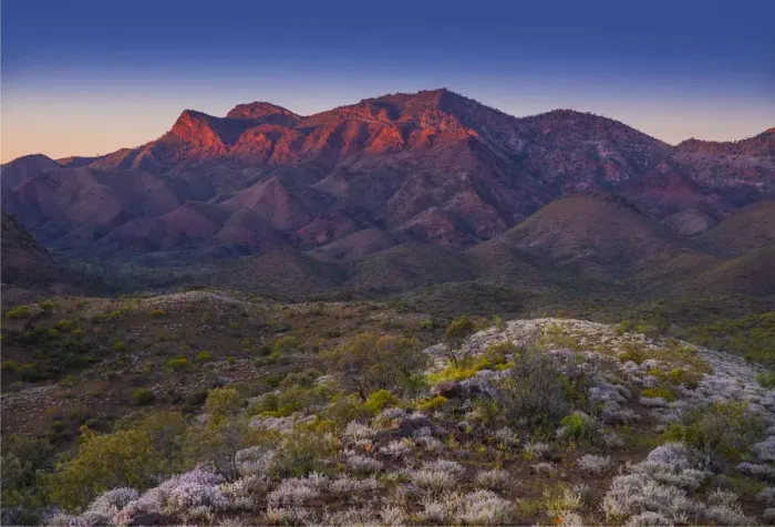 Framed Print : A stunning red tinged dawn at the Glass Range, southern Flinders ranges, South Australia Framed Print : A stunning red tinged dawn at the Glass Range, southern Flinders ranges, South Australia