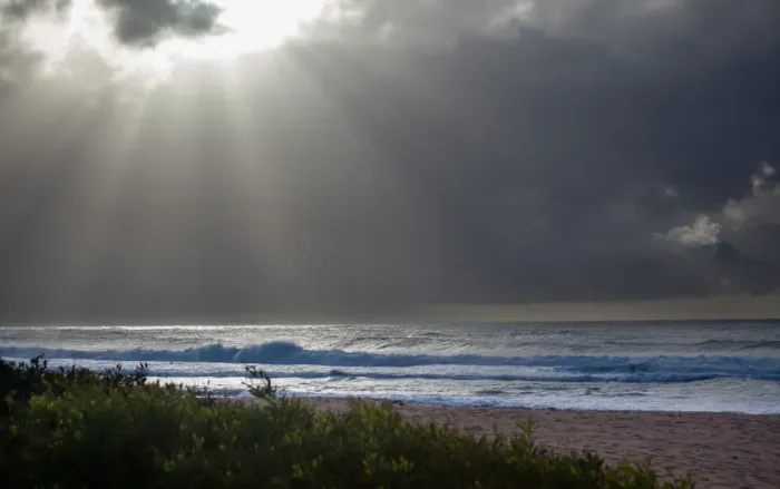 Framed Print : Sun rays over narrabeen beach Framed Print : Sun rays over narrabeen beach