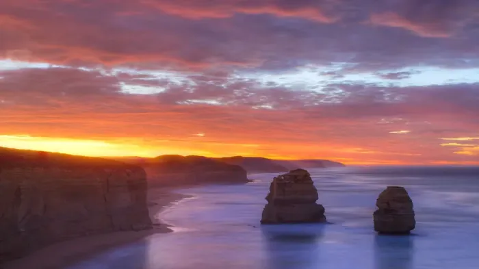 Framed Print : Sunrise at Twelve Apostles, Victoria, Australia
