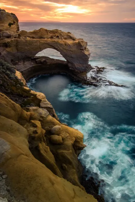 Framed Print : Sunrise at the Arch at Great ocean Road, Victoria