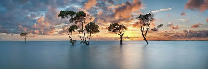 Framed Print : Sunrise over Deception Bay