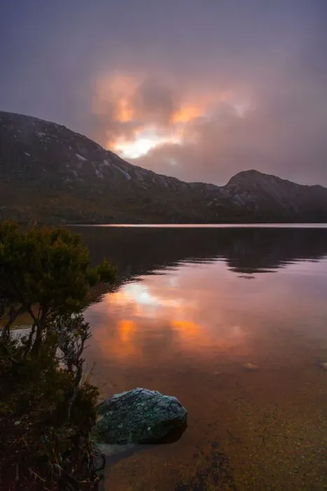 Framed Print : Sunrise at Dove Lake