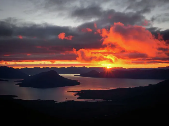 Framed Print : Sunset over Lake Pedder Framed Print : Sunset over Lake Pedder