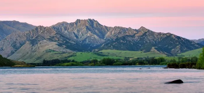Framed Print : Sunset mountains Wanaka