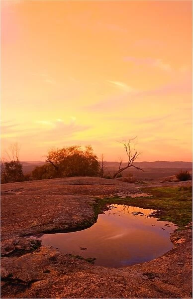 Sunset on the summit of Mount Pilot in central Victoria