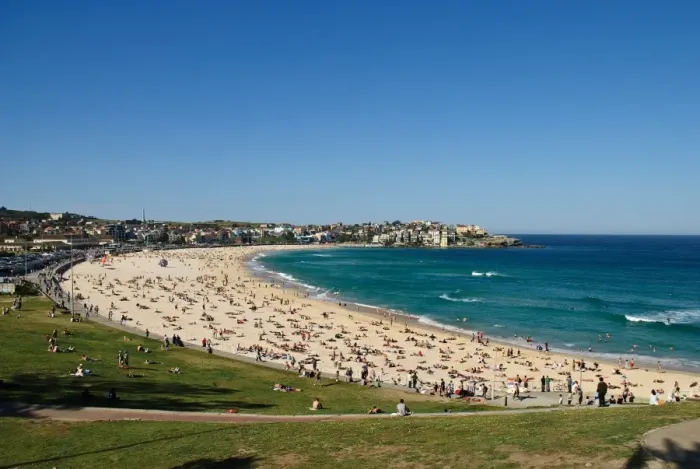 Framed Print : Sydney - Bondi Beach
