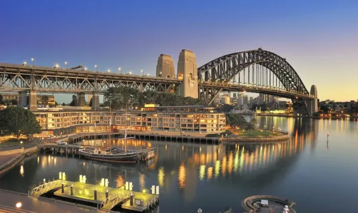 Framed Print : Sydney Harbour Bridge Framed Print : Sydney Harbour Bridge