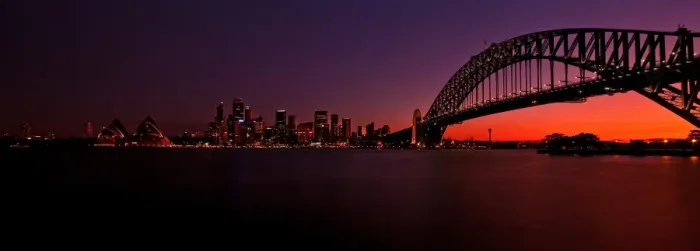 Framed Print : Sydney Harbour at Dusk