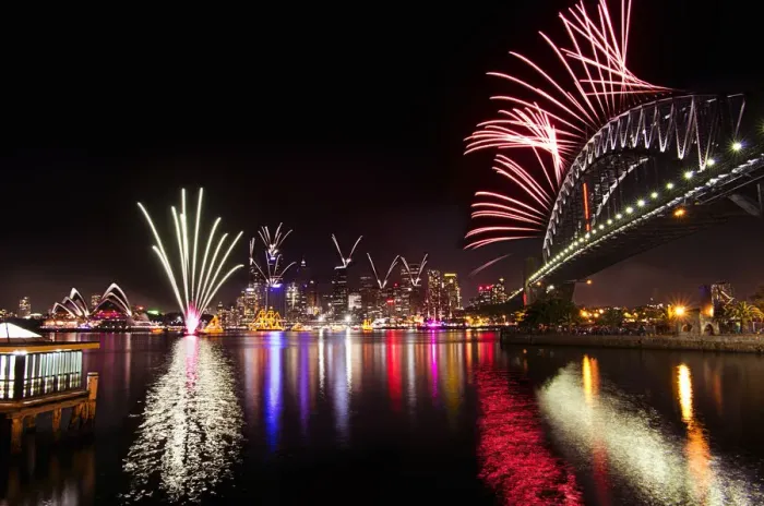 Framed Print : Sydney new year fireworks Framed Print : Sydney new year fireworks