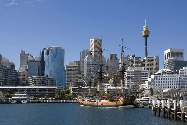 Sydney skyline, Darling Harbour