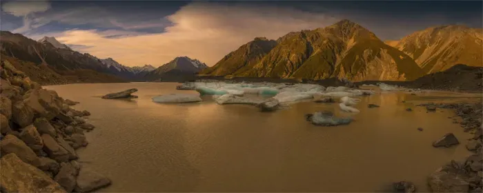 Framed Print : Tasman lake, Mount Cook Aoraki national park, south island, New Zealand Framed Print : Tasman lake, Mount Cook Aoraki national park, south island, New Zealand