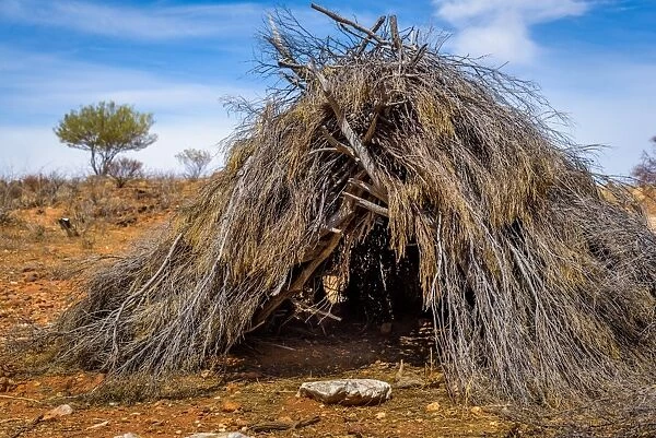 Traditional aporiginal shelter Yarapa in Broken Hill living desert park