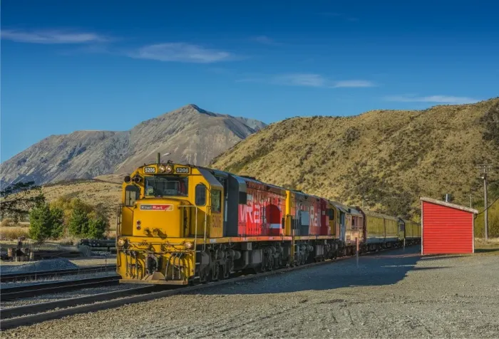 Framed Print : Train travelling through Arthurs Pass Framed Print : Train travelling through Arthurs Pass